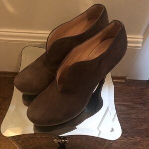 Barney’s New York Suede Ankle Heeled Booties 37 or US 7